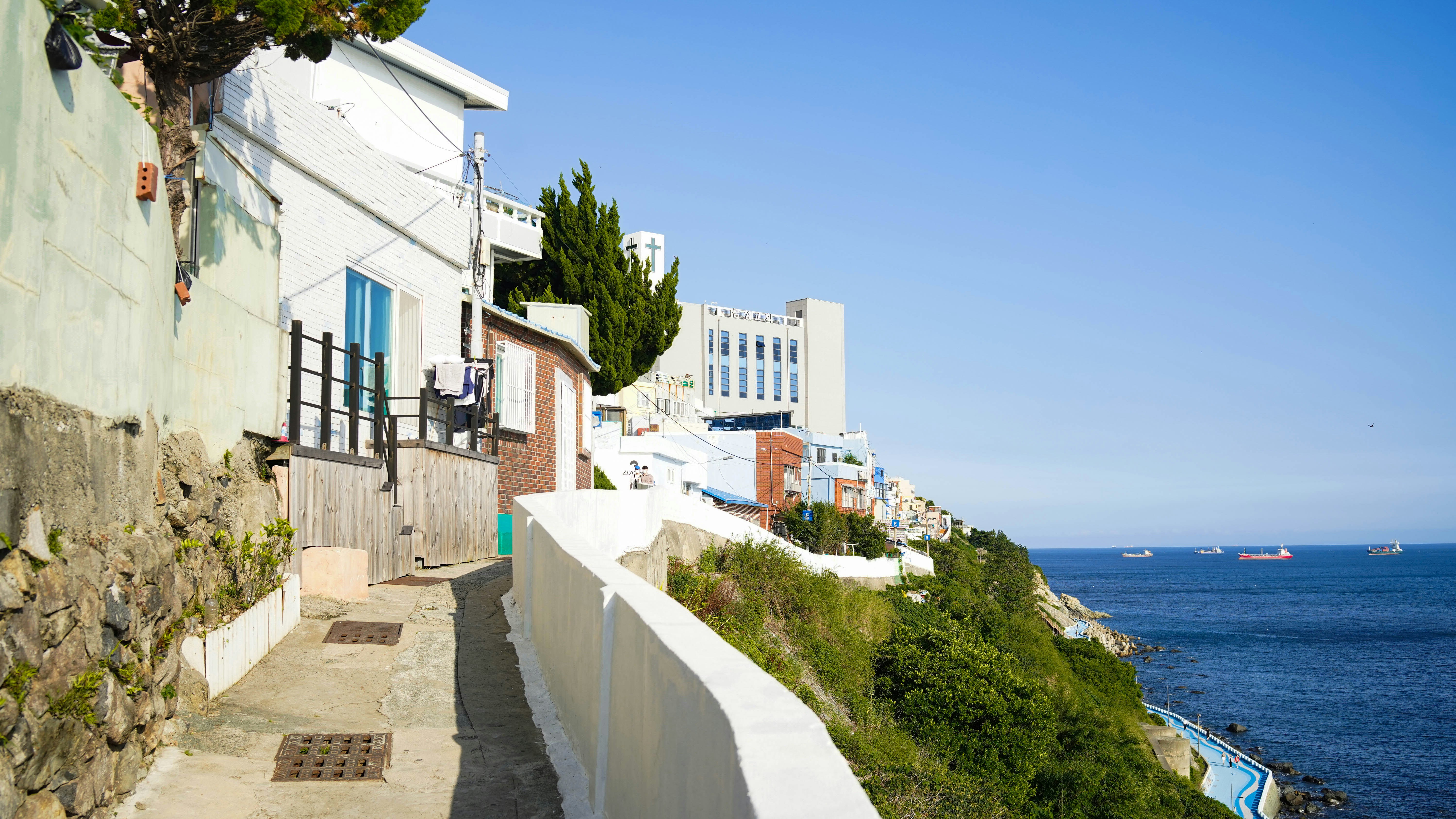 속초피크, 속초 숙소예약,속초여행, 바다 앞 작은 마을 촌캉스 한달살기